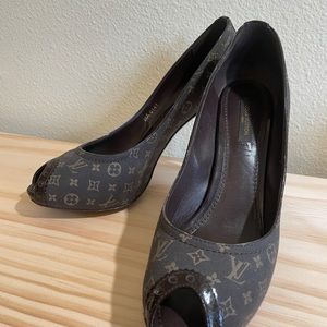 Authentic Louis Vuitton Peep Toe Platform monogram print shoes